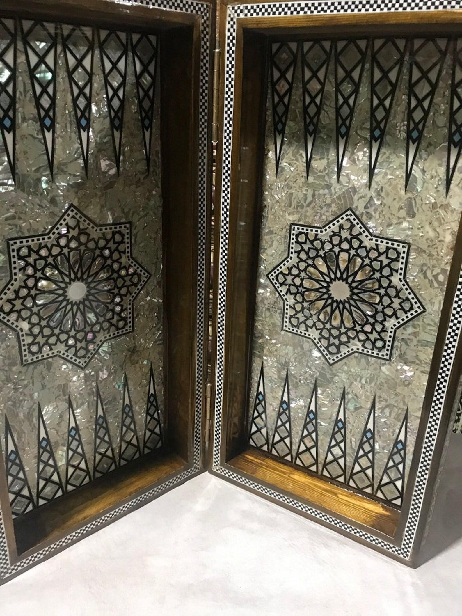 Handcrafted Egyptian Backgammon & Chess Board — Mother of Pearl Inlay (16.8 in) - Image 3