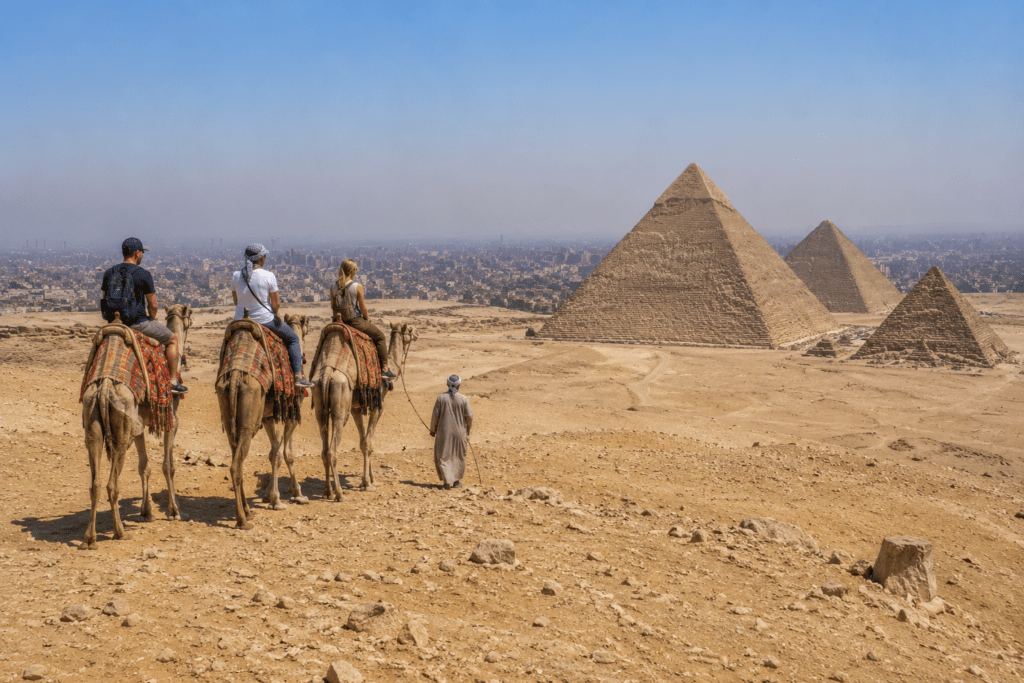 Camel rides near panoramic viewpoint at Giza