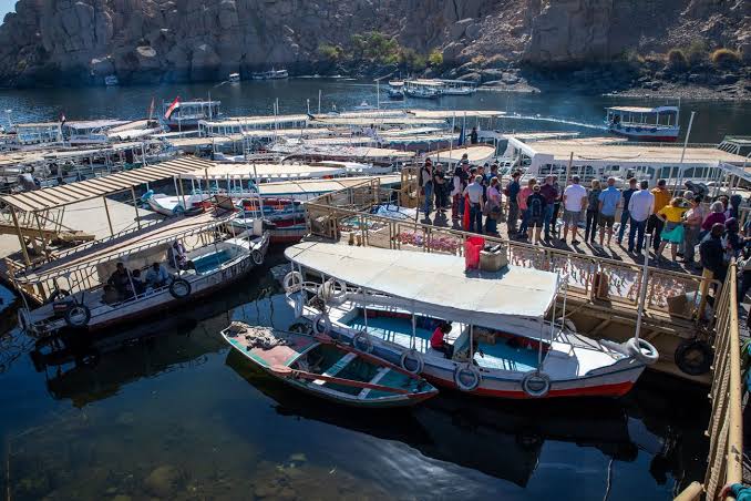 Motorboats at the Philae marina for the trip to Agilkia Island.