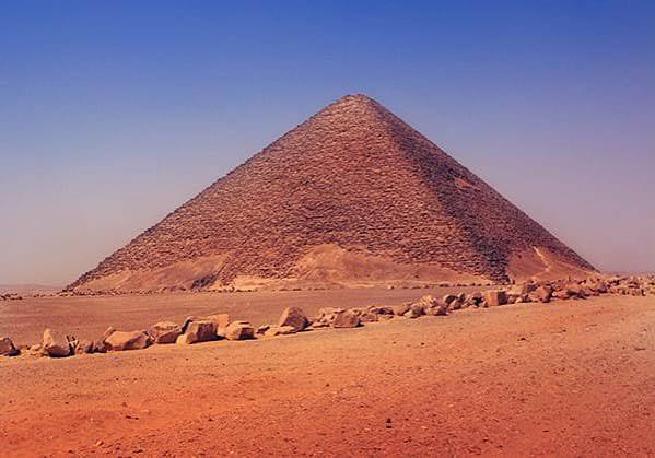 Red Pyramid of Sneferu at Dahshur, Egypt