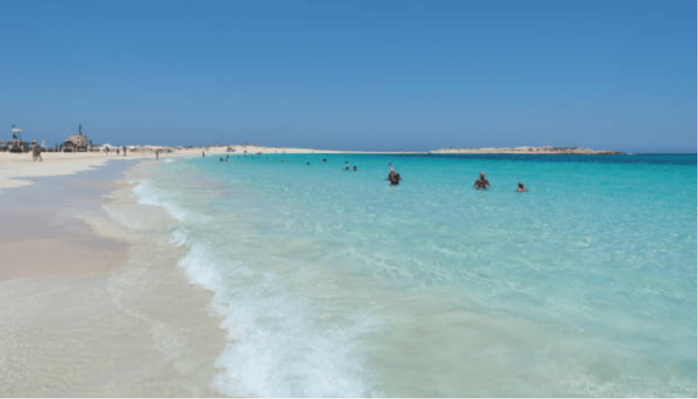 Turquoise Mediterranean coastline and white sandy beaches in Marsa Matrouh, Egypt.