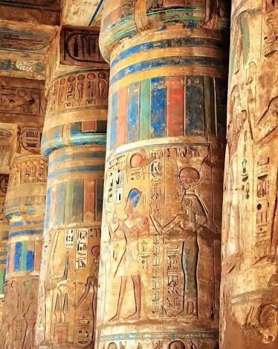 Ancient painted reliefs and surviving color at Medinet Habu.