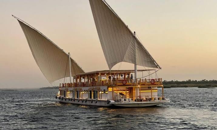 dahabiya on the Nile between Luxor and Aswan