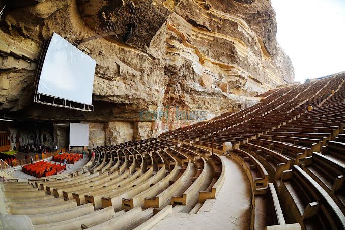 Cairo cave church